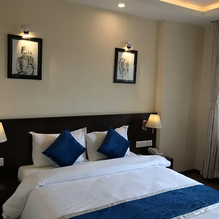Kaveri Inn