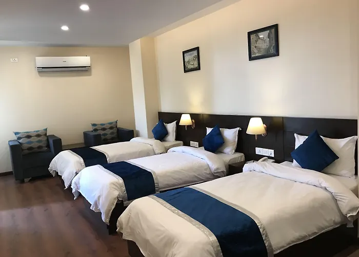 Kaveri Hotel